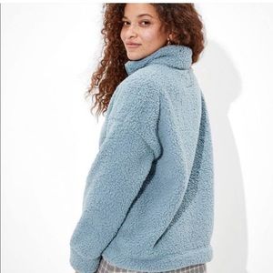 American Eagle sherpa 1/4 zip pullover sweatshirt